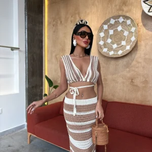 Ensemble En Maille Crochet Rayé Beige & Écru – Top Noué et Jupe Longue Bohème Chic
